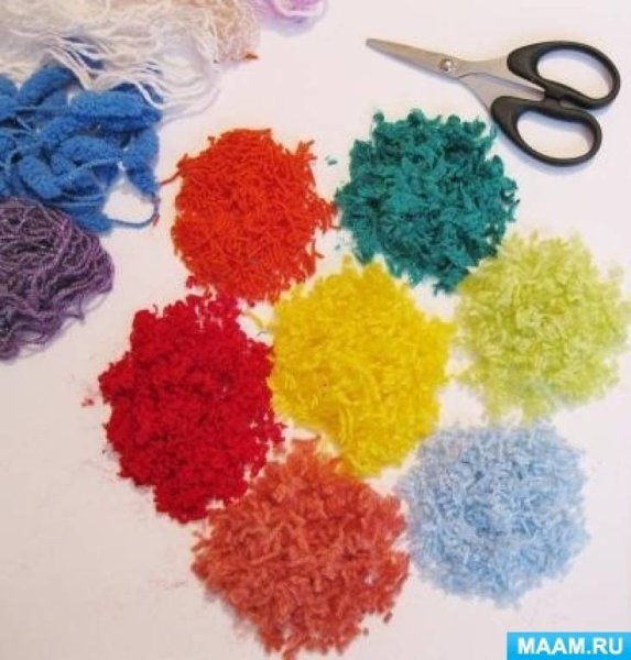 Аппликация из резаных нитей