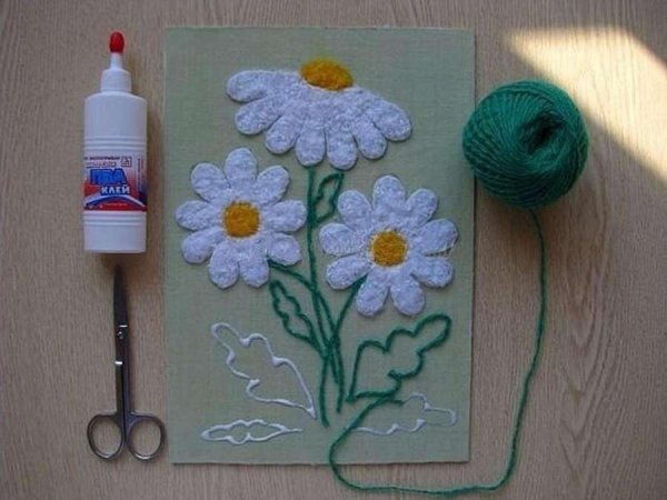 Аппликация из шерстяных нитей