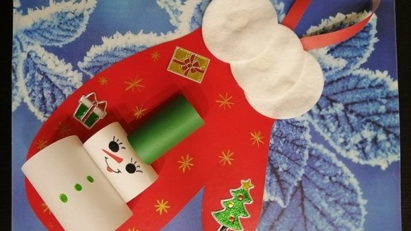 Новогодние варежки поделка