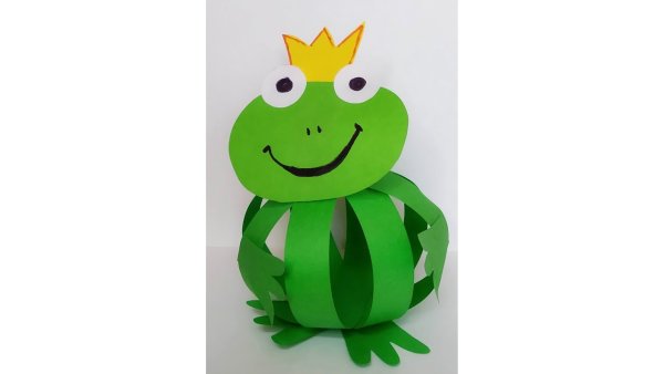 Лягушка из цветной бумаги для детей