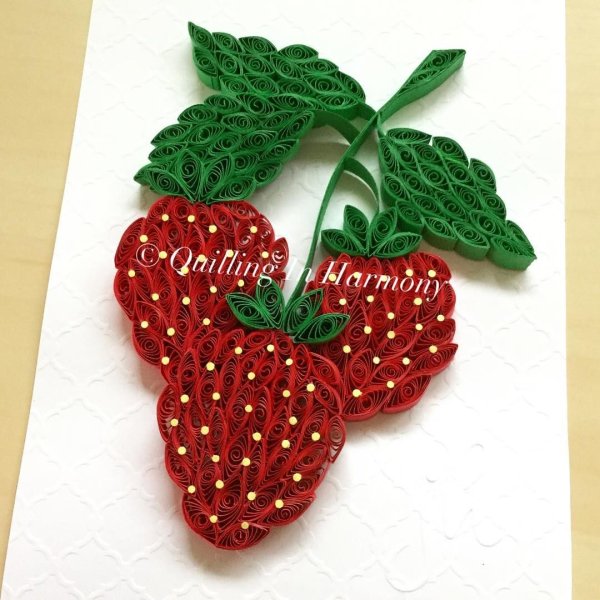 Поделка ягоды