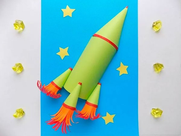 Поделки ко Дню космонавтики