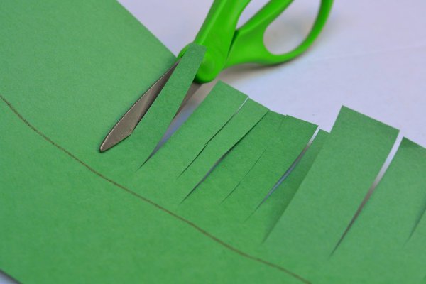 Травка из цветной бумаги