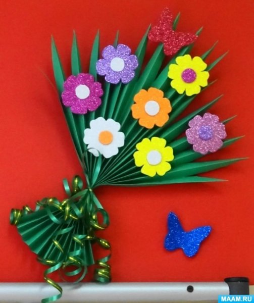 Цветы из цветной бумаги для детей