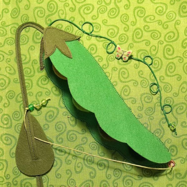 Стручок гороха из фетра