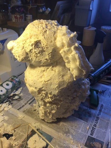 Фигуры для сада из монтажной пены