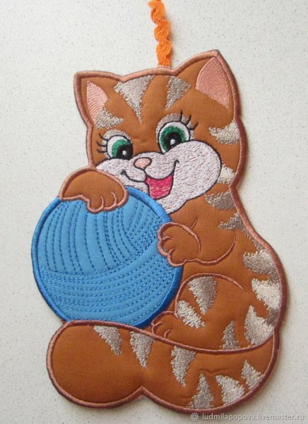 Прихватка кошка из ткани