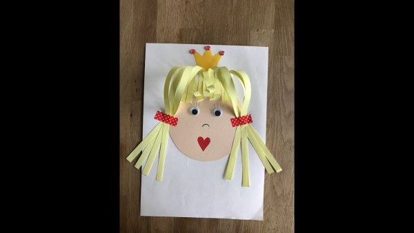 Лицо из цветной бумаги