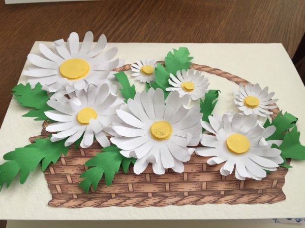 Поделка Ромашка из бумаги для детей