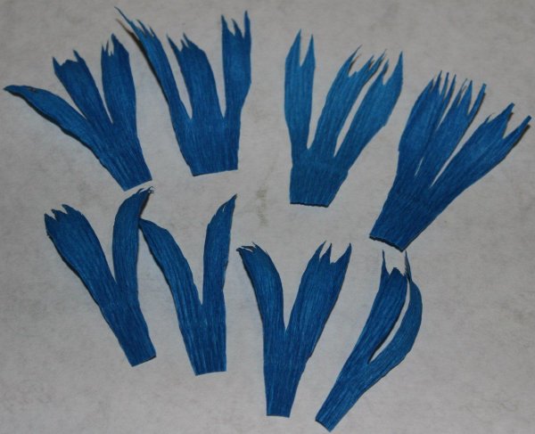 Василек из гофрированной бумаги