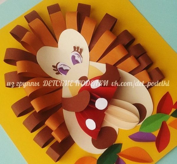 Поделка Ежик из цветной бумаги