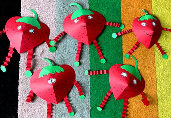 Поделка клубника