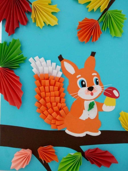 Аппликация из бумаги