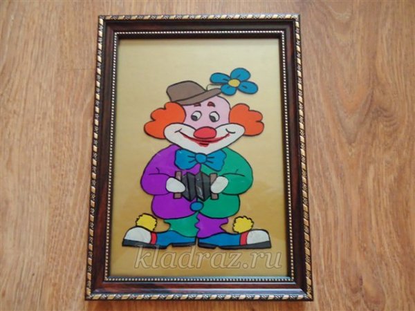 Лепка на стекле пластилином