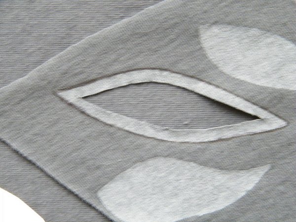 Обратная аппликация на трикотаже