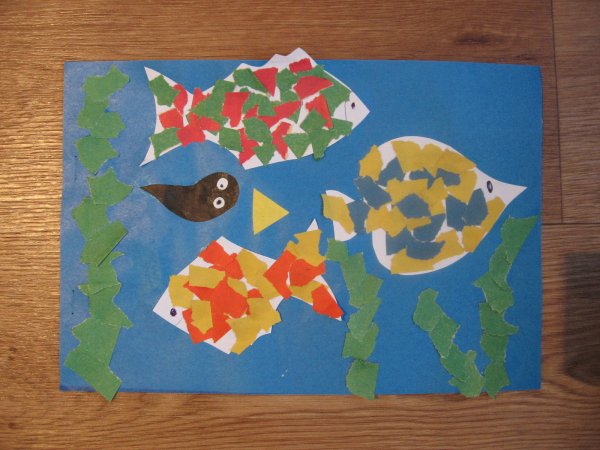 Обрывная аппликация из бумаги