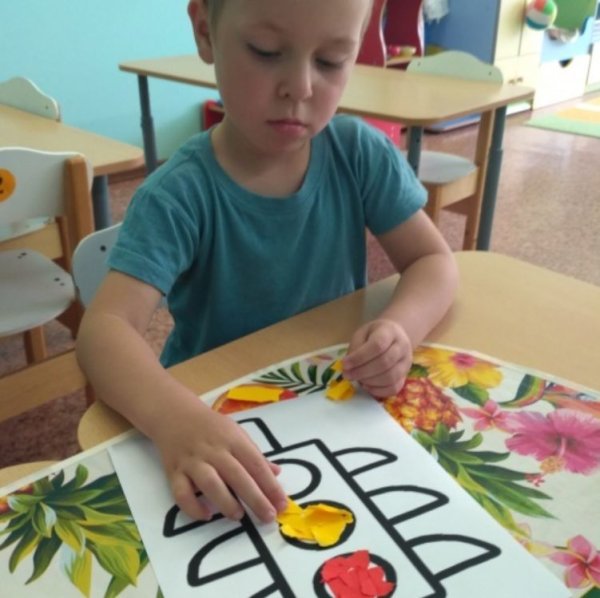 Поделка светофор