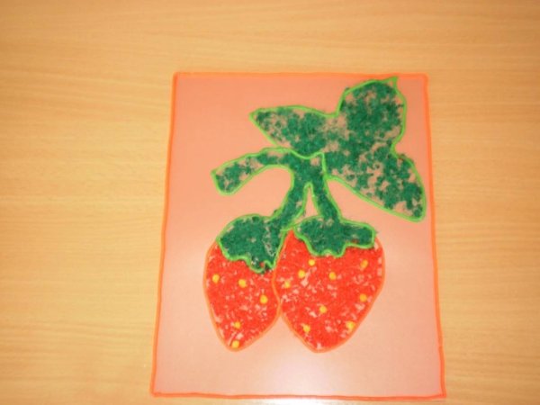 Аппликация ягоды