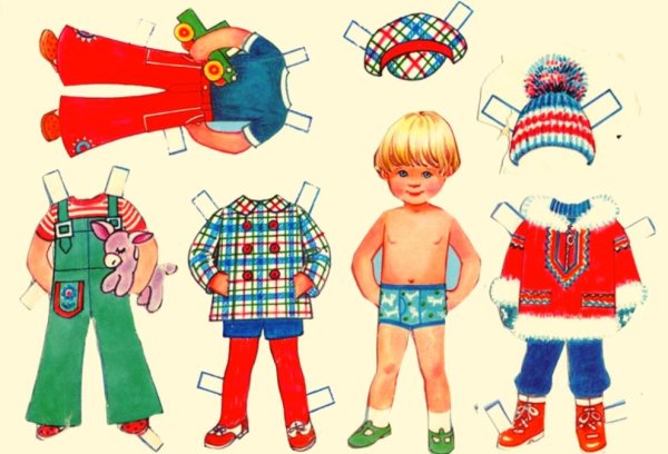 Бумажный мальчик с одеждой