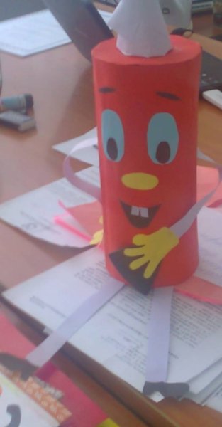Поделка огнетушитель из бумаги