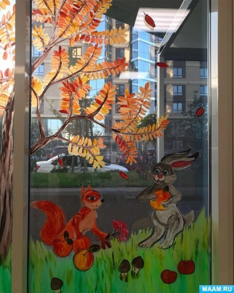 Украшение окон в детском саду осень