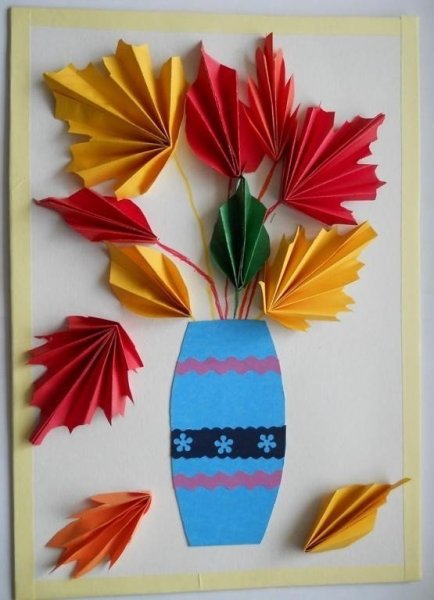 Объёмная аппликация из бумаги