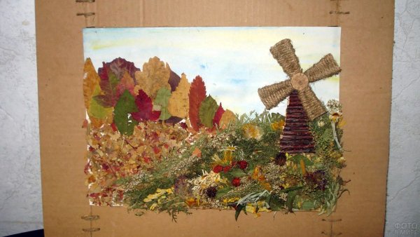 Декоративное панно из природных материалов