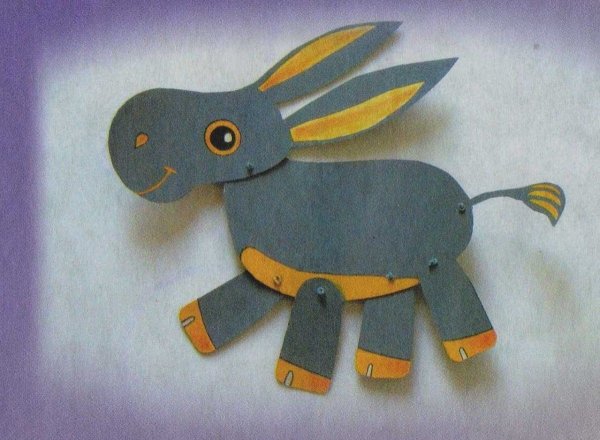 Динамическая игрушка из картона