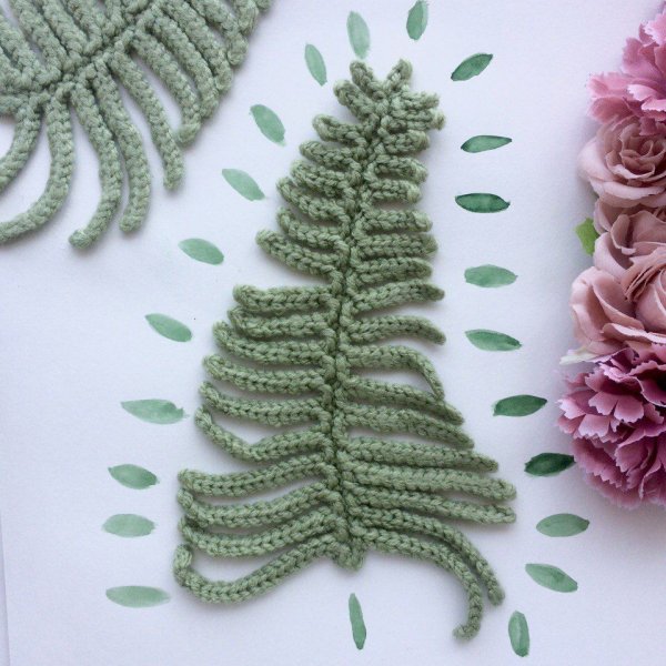 Папоротник крючком