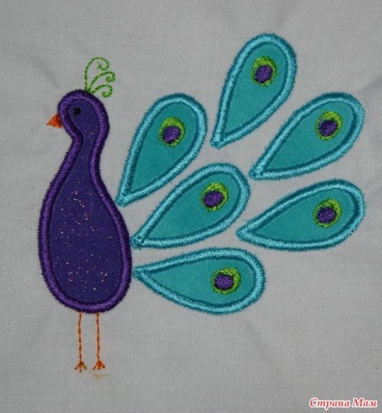 Павлин из лоскутков