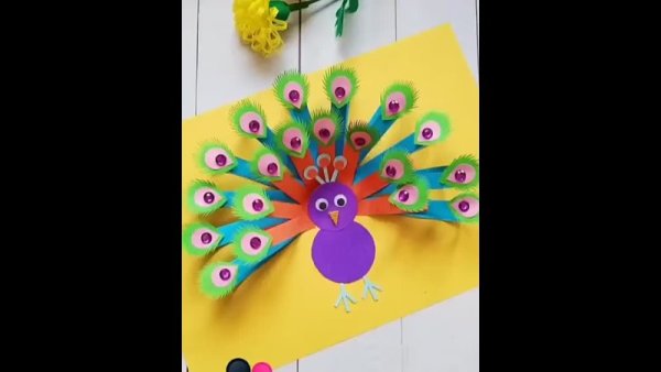 Аппликация из полос бумаги Павлин