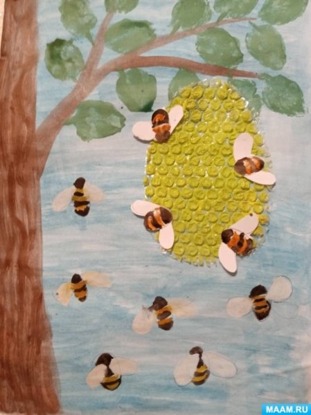 Рисование Пчелка в младшей группе