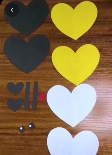 Пчела поделка из сердечек