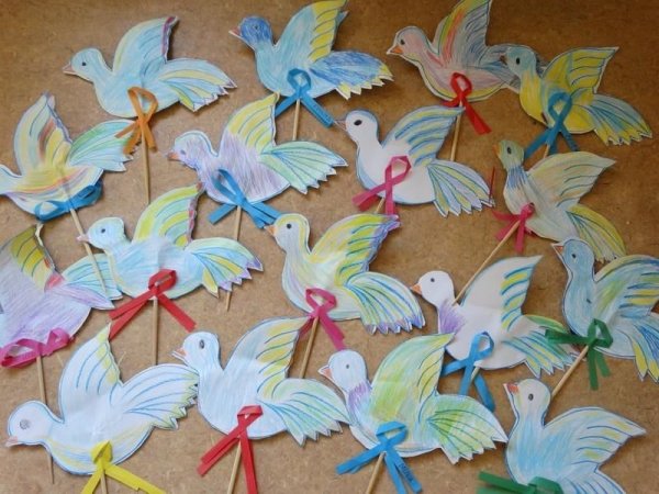 Голубь мира поделка