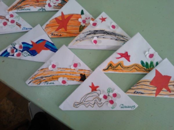 Фронтовой треугольник поделка