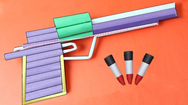 Пистолет из бумаги