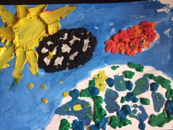 Рваная аппликация планеты