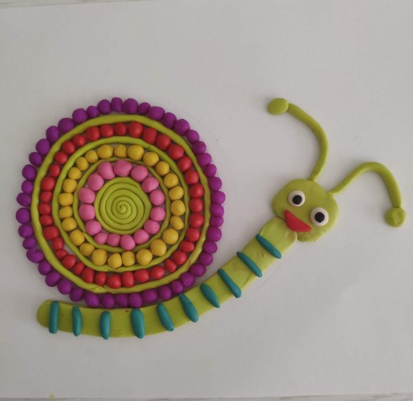 Улитка из пластилина для детей