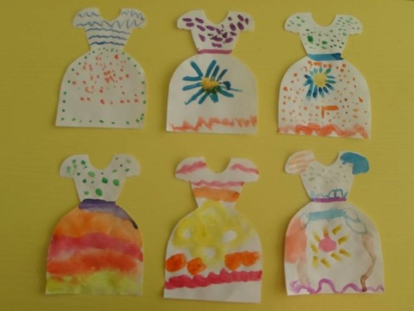 Рисование платье для мамы старшая группа