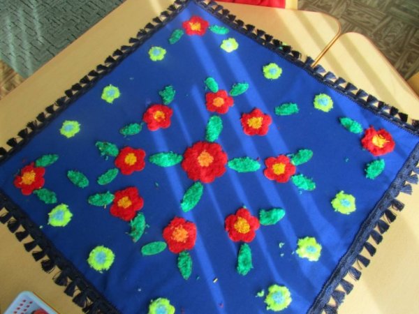 Платок для мамы старшая группа