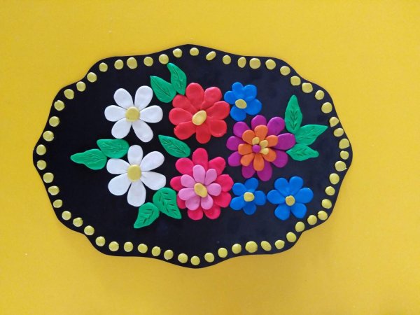 Жостовский поднос Пластилиновая аппликация