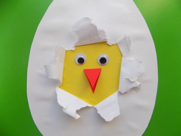 Цыпленок из цветной бумаги