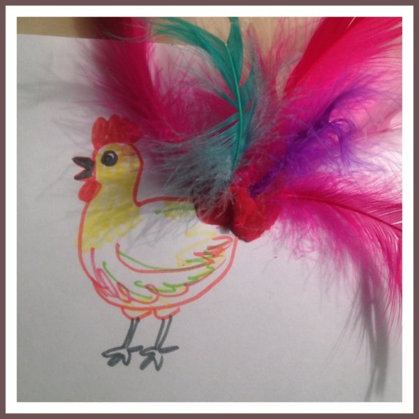 Аппликация из перьев