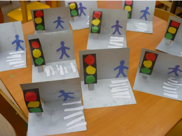 Аппликация светофор в средней группе