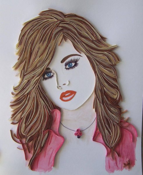 Девушка в стиле квиллинг