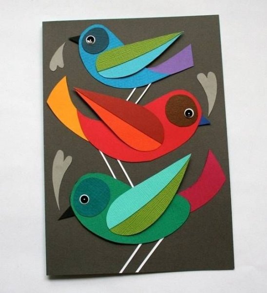 Композиция из цветной бумаги