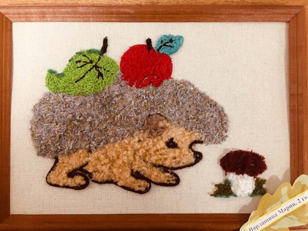 Ежик ниткография