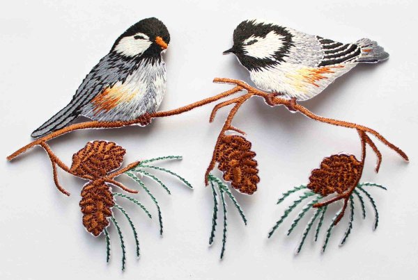 Поделка птички на ветке