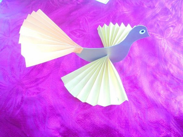 Птица счастья поделка