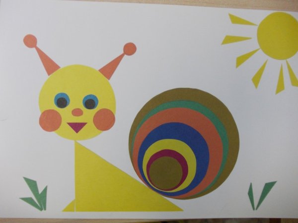 Аппликация из геометрических фигур